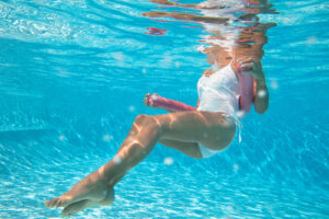 What are the benefits of deep water aerobics