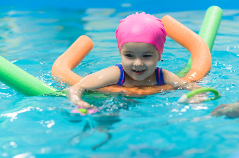 When Can a Baby Learn to Swim ? Toddler Swim Lessons San Diego