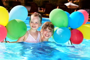 What are some safety tips for keeping kids safe at a pool party