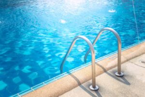 Which swimming stroke is best for weight loss