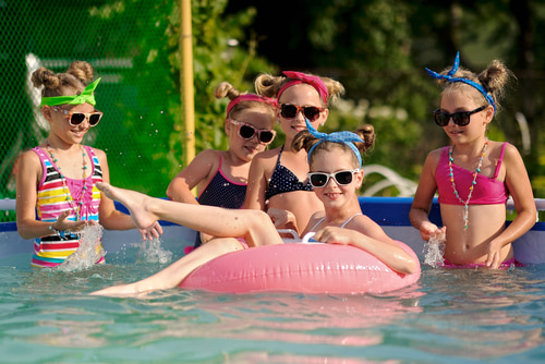 What are the most amusing pool party games for kids